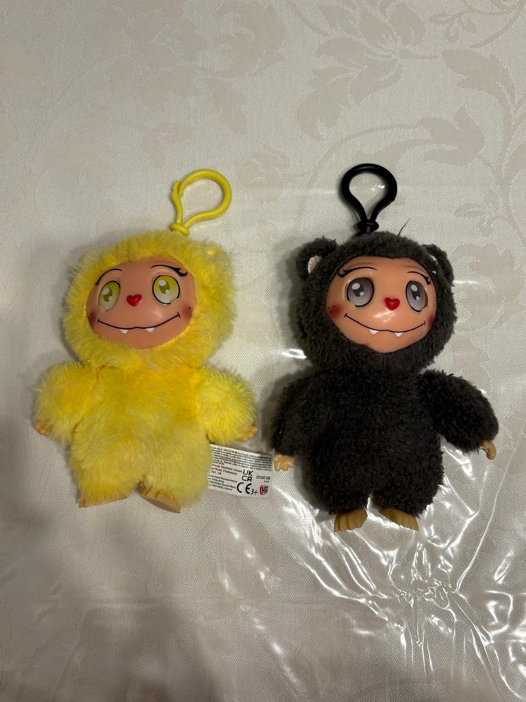 2 Furby Furblets sleutelhangers - Geel en Zwart, Ophalen of Verzenden, Zo goed als nieuw