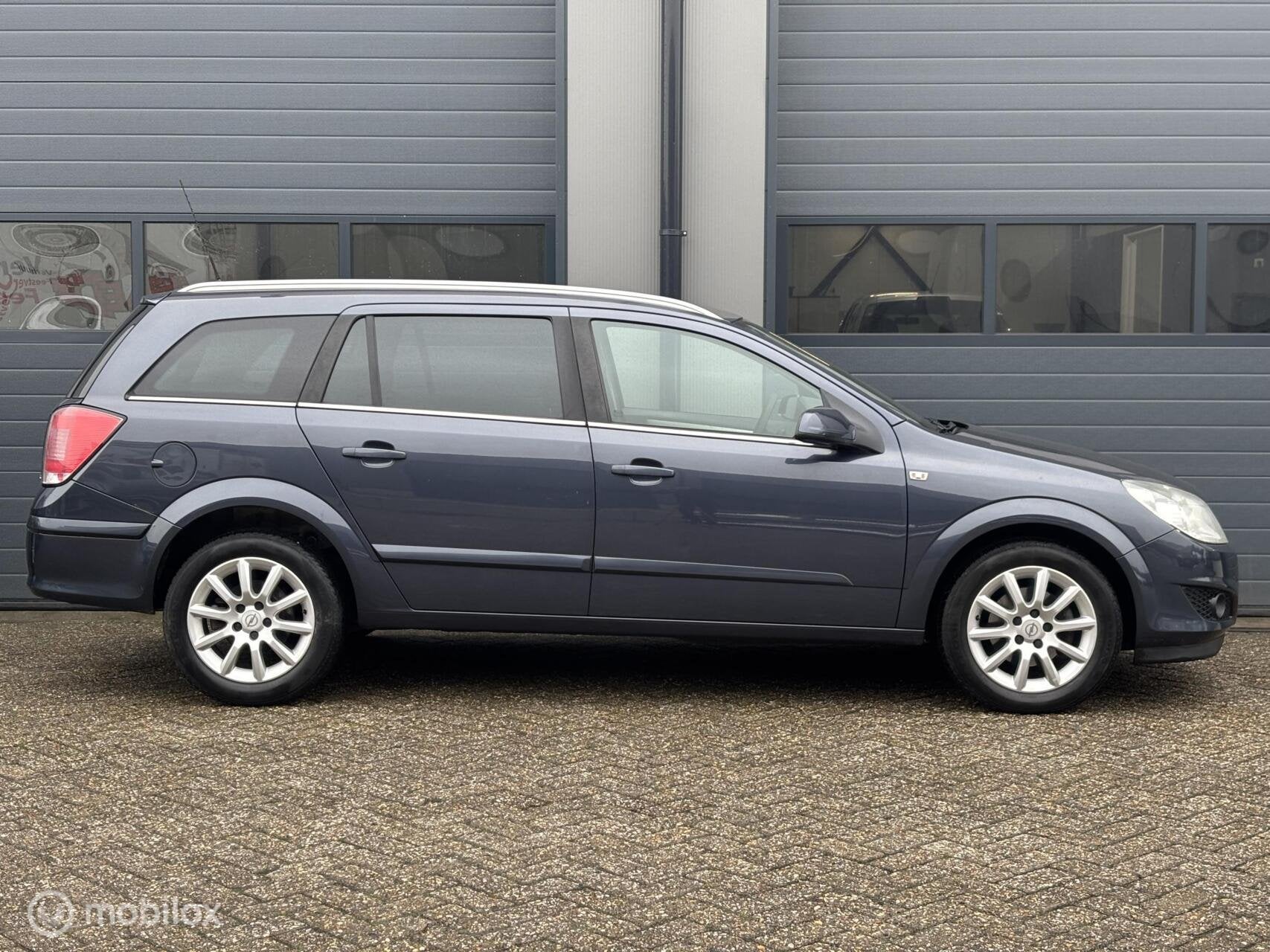 Opel Astra Wagon 1.6 Temptation 2e EIG/NWE APK, Auto's, Opel, Voorwielaandrijving, 657 kg, 15 km/l, 4 cilinders