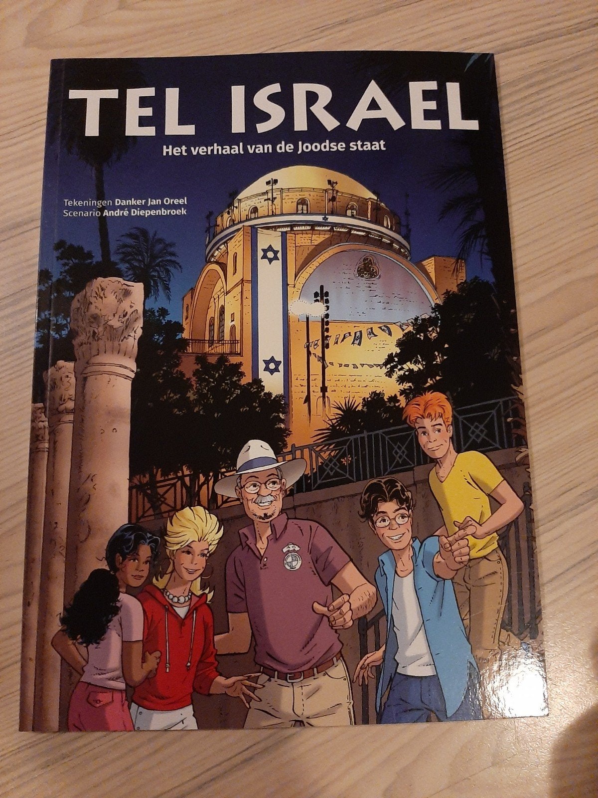 Tel Israël: Het verhaal van de Joodse staat - Stripboek, Ophalen of Verzenden, 20e eeuw of later, Zo goed als nieuw, Danker Jan Oreel, André Diepenbroek