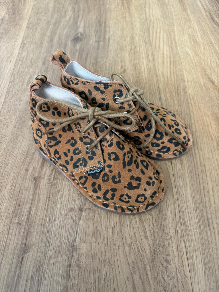 Petit Filippe kinderschoenen maat 24 - Zo goed als nieuw, Kinderen en Baby's, Ophalen of Verzenden, Zo goed als nieuw, Jongen of Meisje