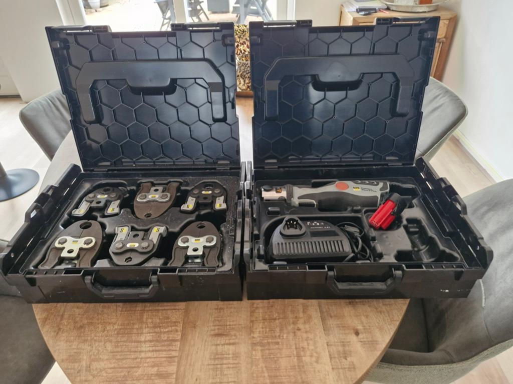 Perstang, Doe-het-zelf en Verbouw, Gereedschap | Overige machines, Ophalen of Verzenden