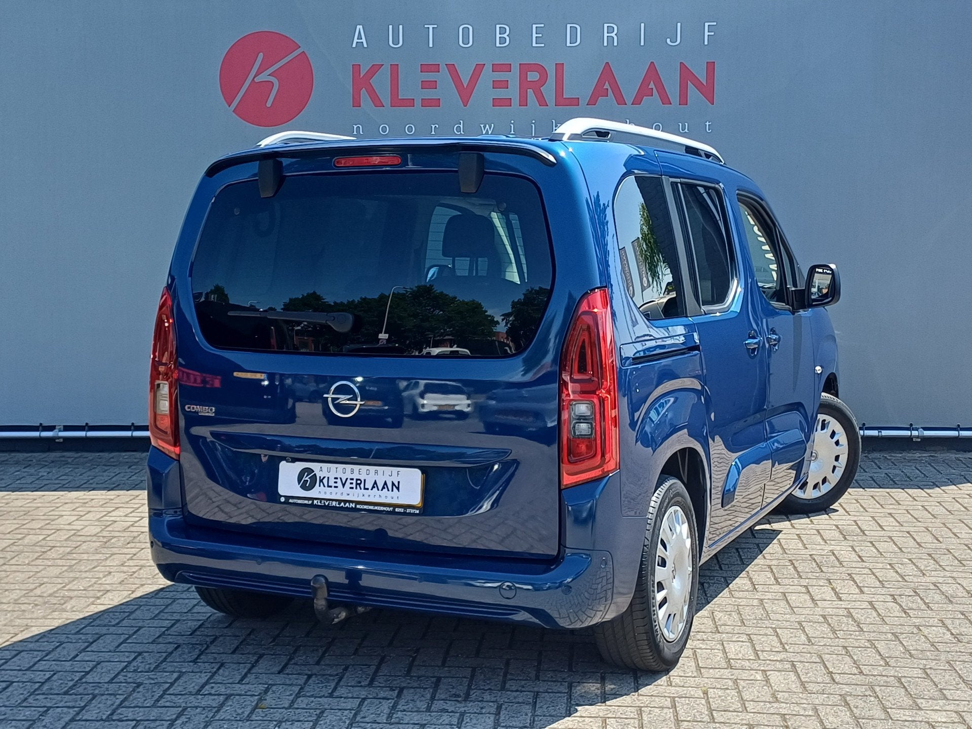 Opel Combo Tour 1.2 Turbo L1H1 Edition AUTOMAAT | CRUISE | N, Auto's, Opel, 12 maanden, Gebruikt, Euro 6, Blauw