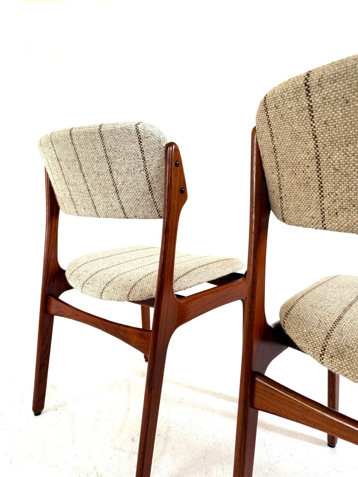 Set van 2 vintage eetkamerstoelen, Erik Buch ‘70, Twee, Erik Buch, Ophalen of Verzenden, Zo goed als nieuw