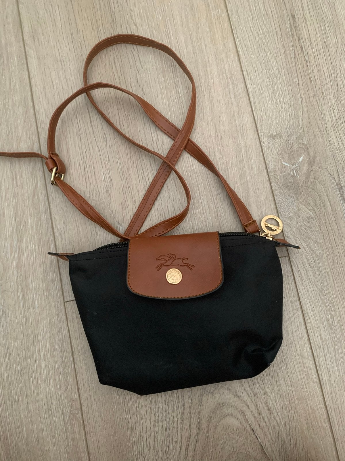Longchamp Le Pliage Schoudertasje Zwart/Bruin, Sieraden, Tassen en Uiterlijk, Ophalen of Verzenden, Gebruikt, Zwart, Schoudertasje