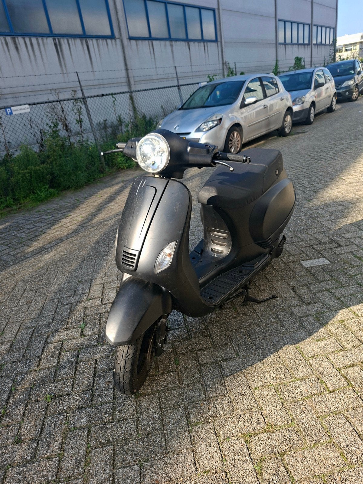 BTC Riva uit 2019, met schade., Ophalen, Gebruikt, Maximaal 45 km/u, BTC RIVA