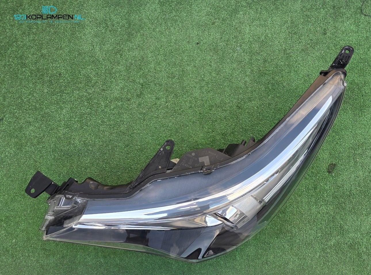 (J3)TOYOTA AVENSIS T27 Facelift koplamp links – 81170-05450, Gebruikt, -, Ophalen of Verzenden, Toyota