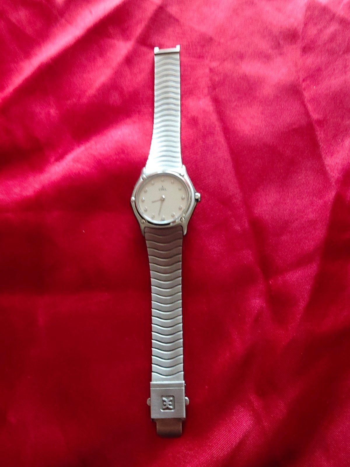 Ebel wave Dameshorloge met 12 Diamantjes in Wijzerplaat, Sieraden, Tassen en Uiterlijk, Horloges | Dames, Overige merken, Staal