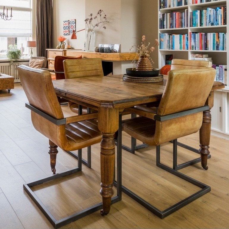 Antieke houten eettafel, Gebruikt, Vier personen, Rechthoekig, Landelijk, Industrieel, Klassiek