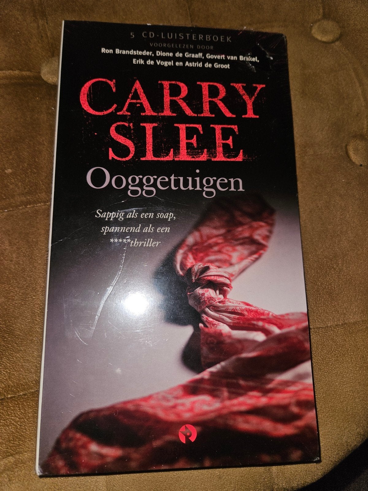 Carry Slee - Ooggetuigen (Luisterboek), Ophalen of Verzenden, Zo goed als nieuw, Carry Slee, Nederland