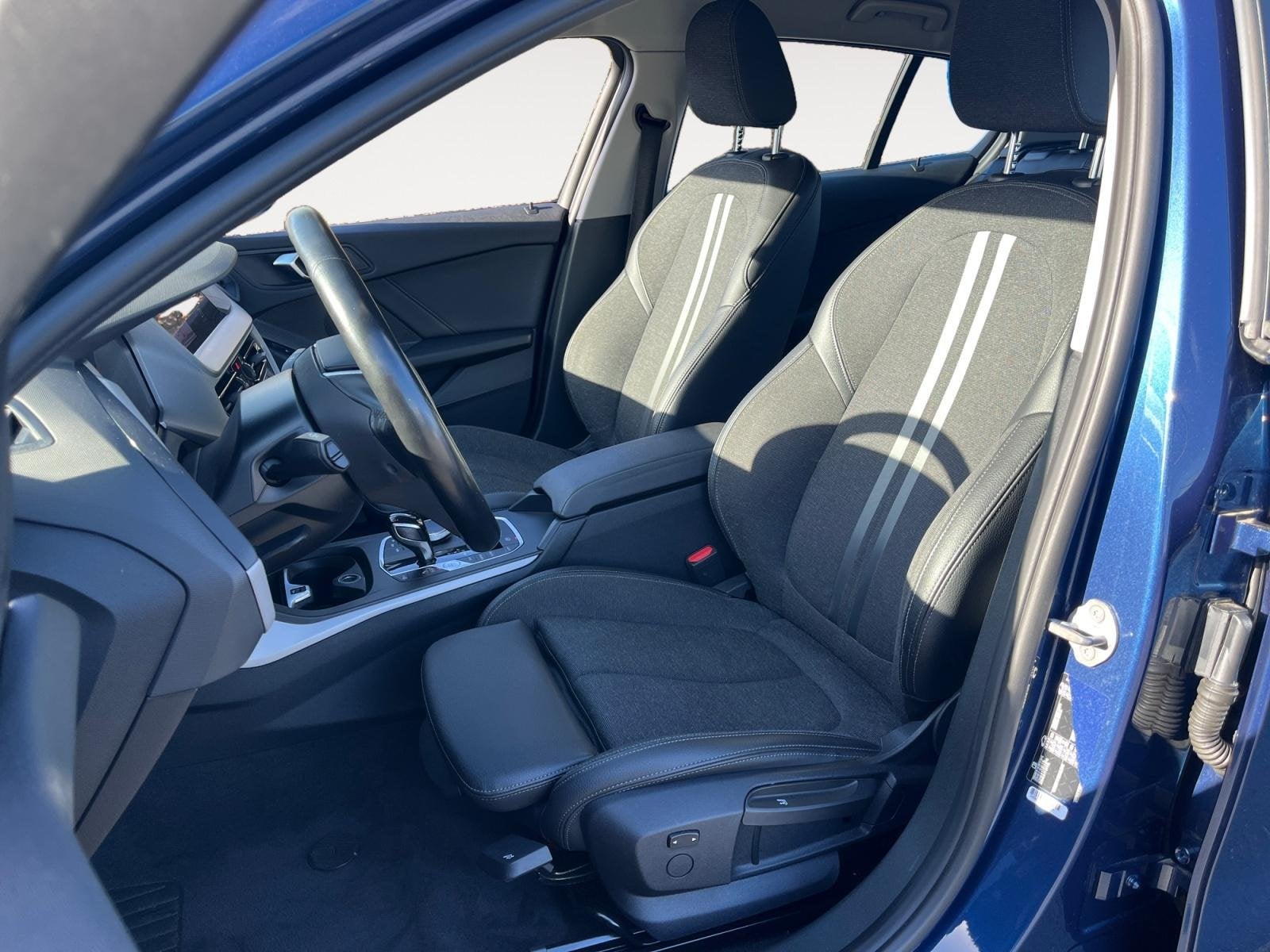 BMW 116i Introduction Edition 1e eigenaar | 18" M Sport velg, Auto's, Stof, Gebruikt, Euro 6, Blauw