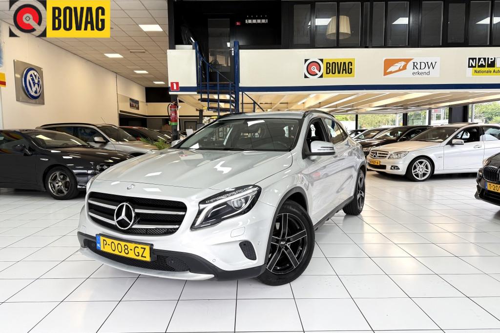 Mercedes-Benz GLA 200 Ambition Bovag Garantie (bj 2015), Auto's, Automaat, Gebruikt, Euro 6, 4 cilinders