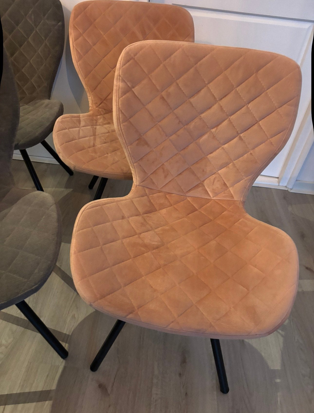 Mooie nette stoelen, Ophalen, Zo goed als nieuw, Grijs, Twee