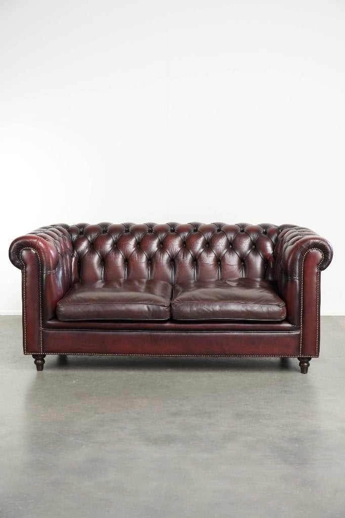 Rundleren chesterfield 2.5 zitsbank in oxblood red, Huis en Inrichting, Ophalen, Gebruikt, 150 tot 200 cm, Chesterfield