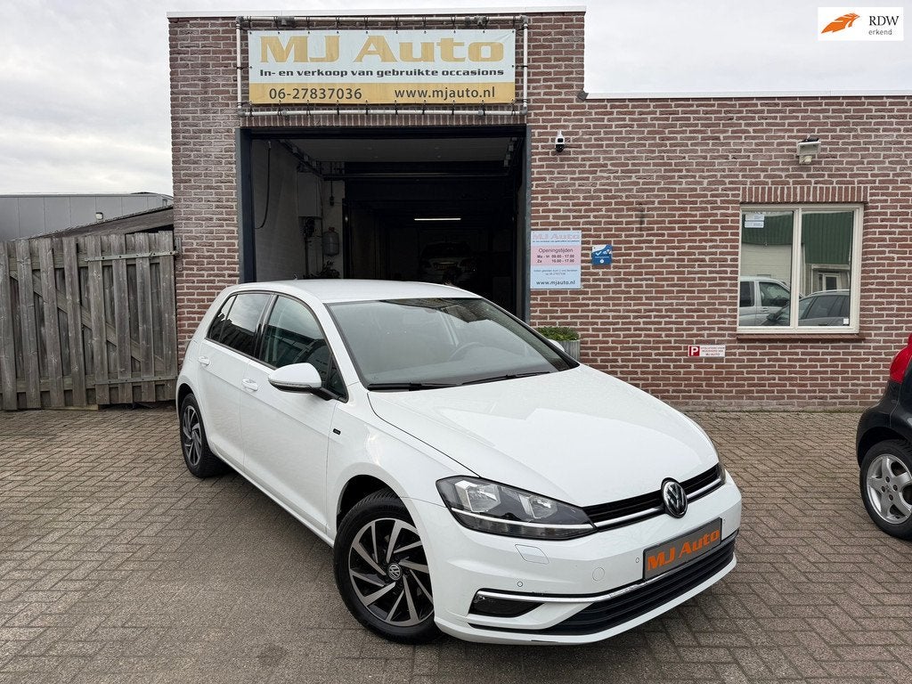 Volkswagen Golf 1.0 TSI Highline JOIN DSG navigatie, Stof, Gebruikt, Wit, Bedrijf