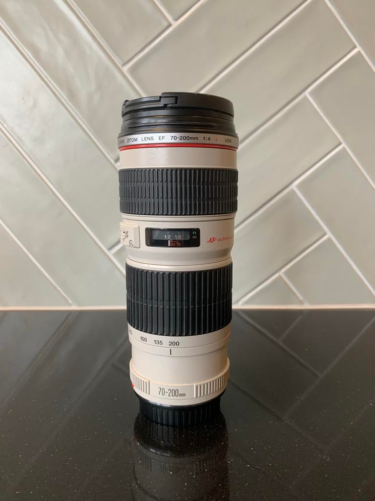 Canon EF 70-200mm f/4 L USM met filter, kap en doos, Ophalen of Verzenden, Zo goed als nieuw, Telelens, Zoom