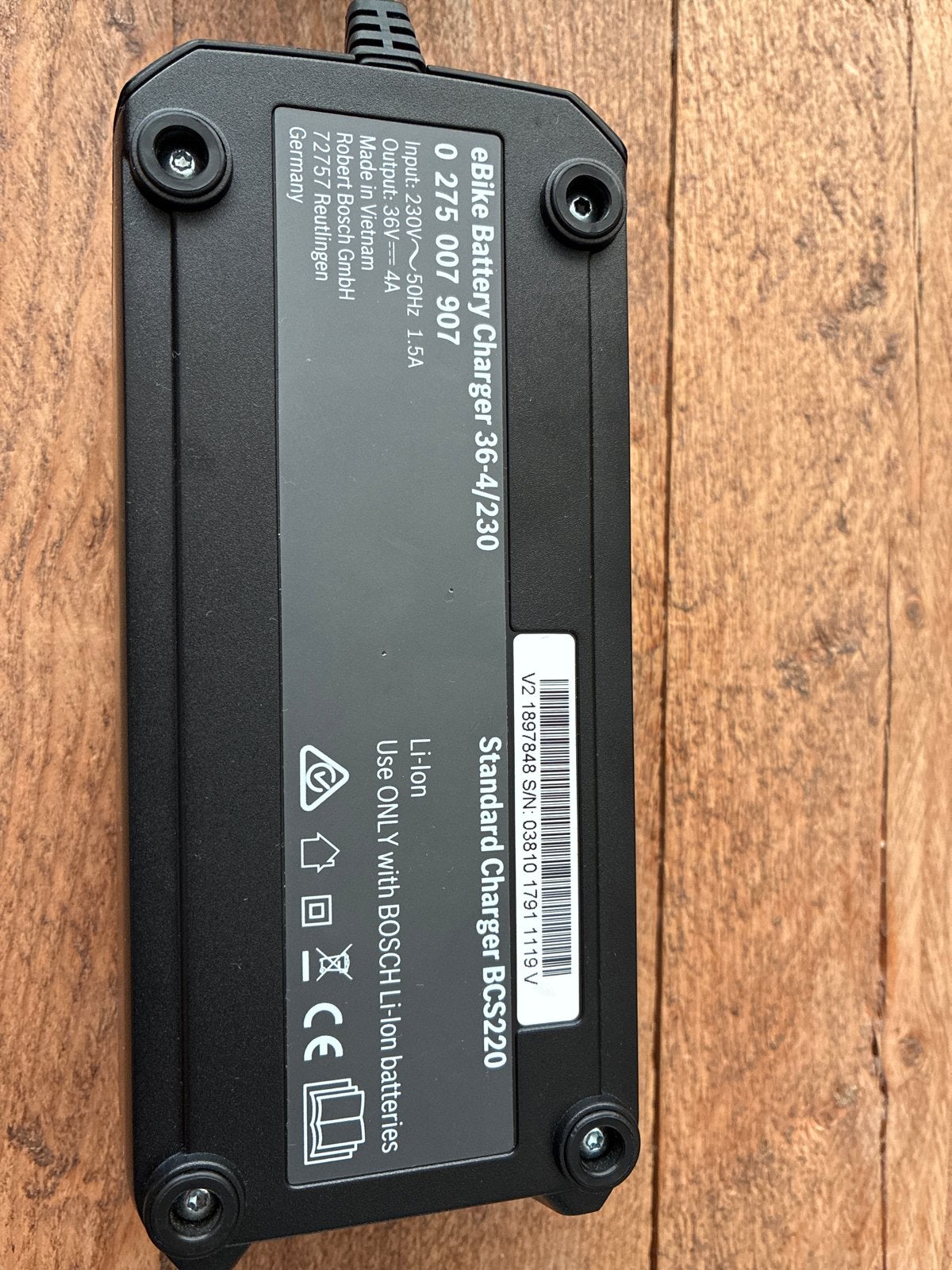 Bosch E-bike Oplader 36V 4A BCS220 - Als nieuw, Ophalen of Verzenden, Nieuw