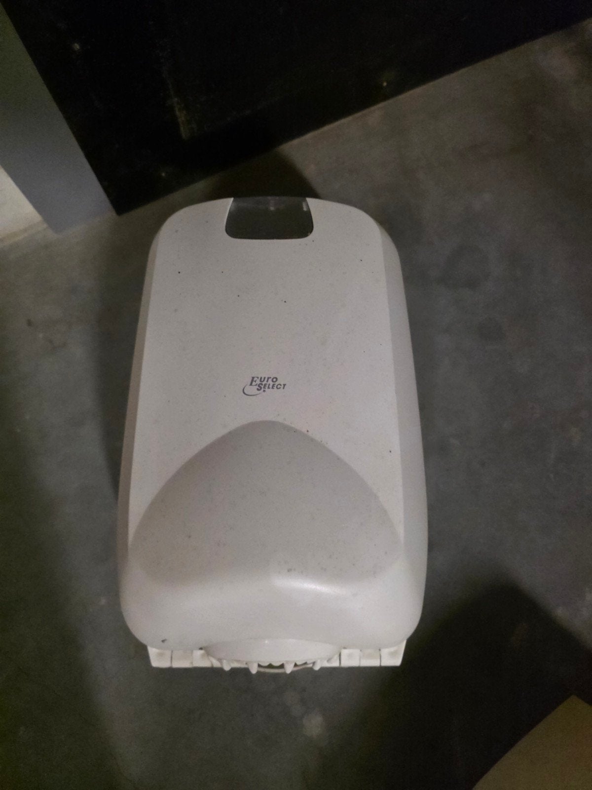 WC rolhouder Euro Select - Toiletpapierdispenser, Ophalen