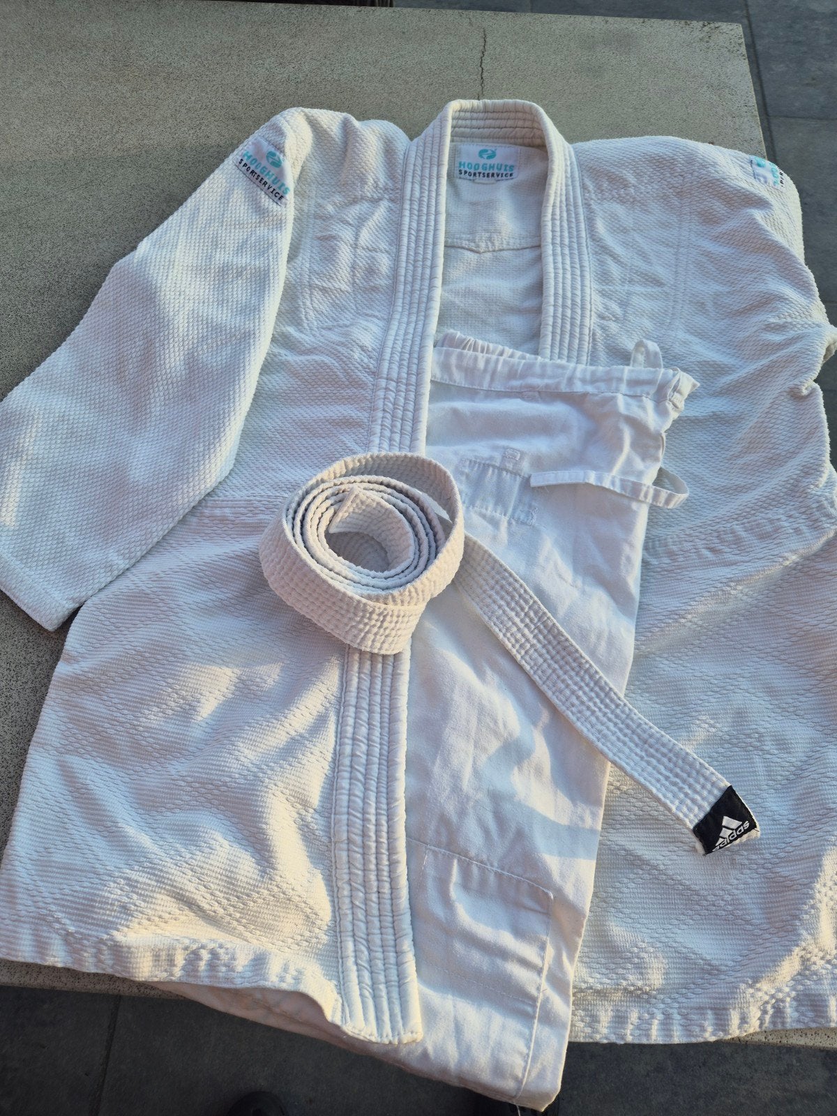 Adidas judo pak  maat s/m tbv opleiding Sport en Bewegen, Maat M, Ophalen of Verzenden, Gebruikt, Judo