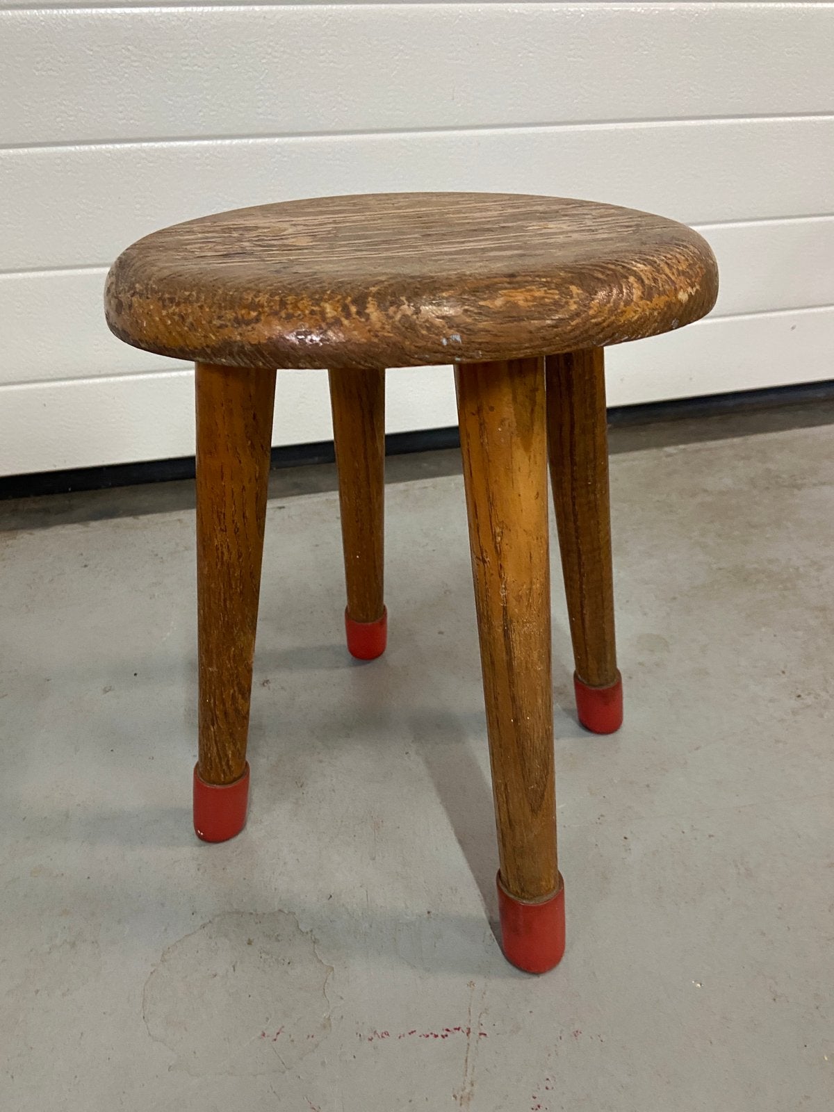 Vintage retro houten krukje  rubber doppen om 4 poten, Ophalen of Verzenden