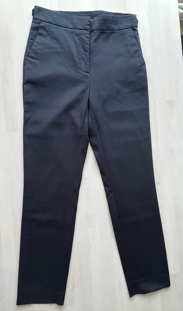 Zara marineblauwe pantalon met smalle pijpen maat 28 (small), Kleding | Dames, Blauw, Ophalen of Verzenden, Zo goed als nieuw