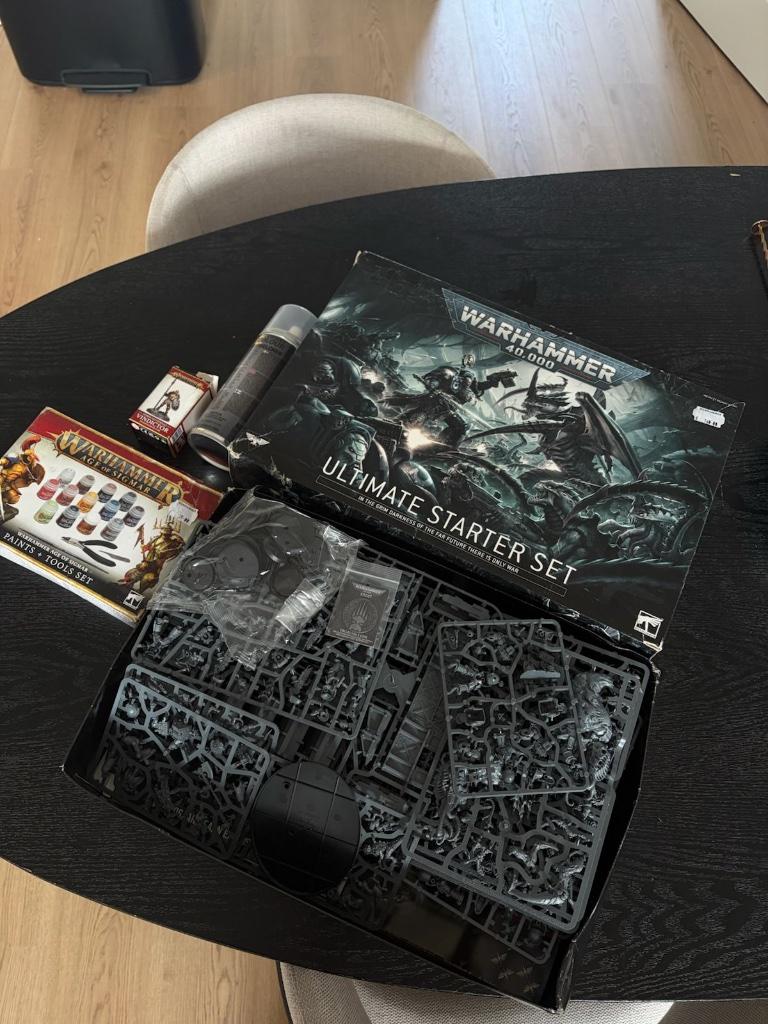 Warhammer Ultimate Starter Set + Paints and Tool Set, Verzenden, Nieuw, Warhammer 40000, Met verf