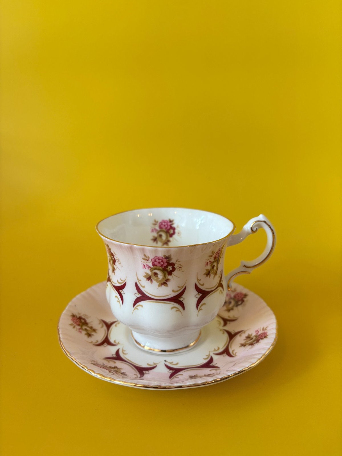Vintage Royal Adderley theekop en schotel - Ongebruikt, Antiek en Kunst, Verzenden