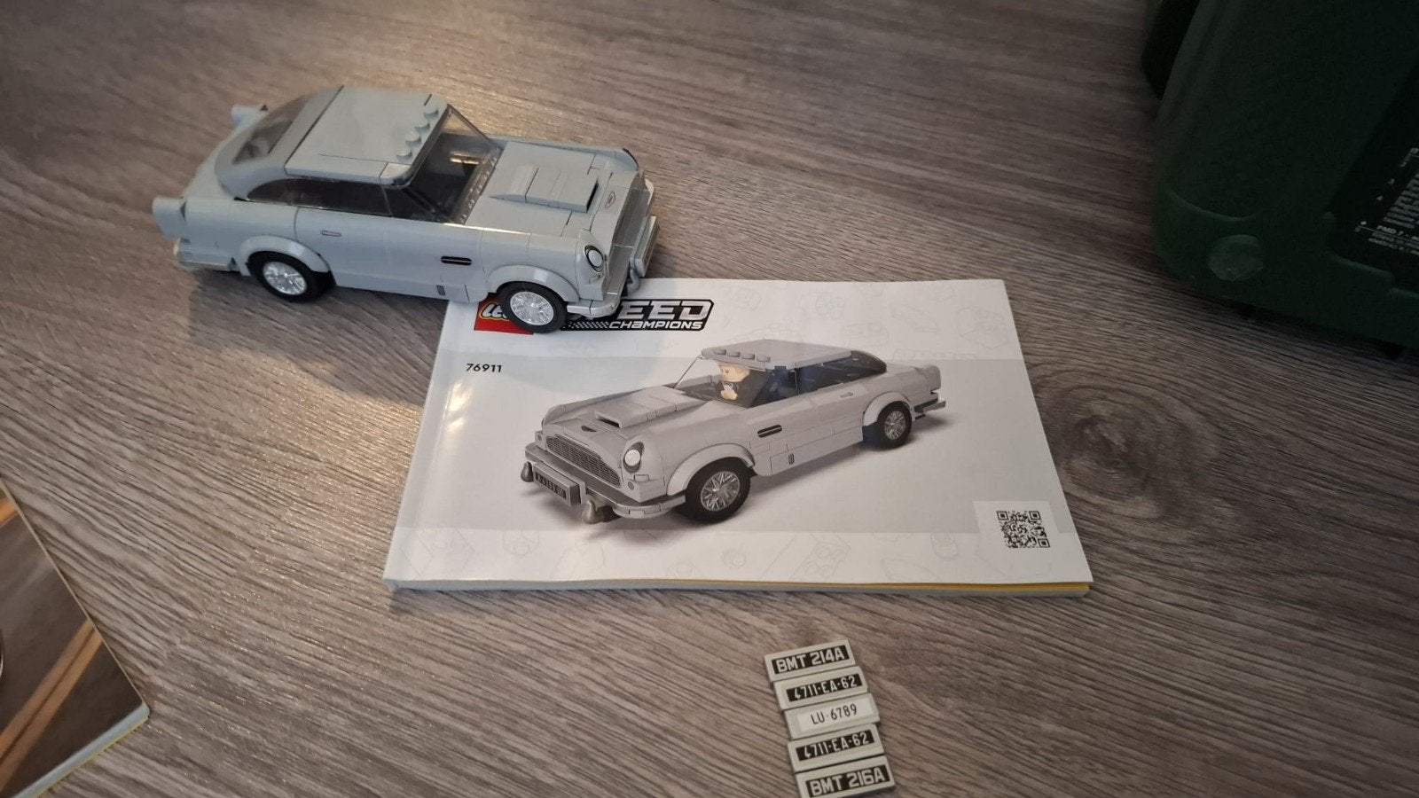 Lego speedchampions Aston Martin 76911, Ophalen