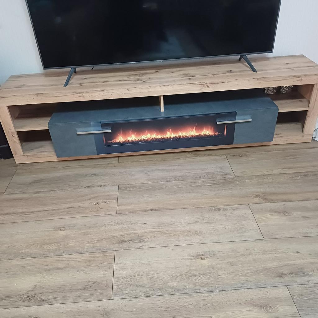 Mooie tv kast met geplakte haard printplaatje, Ophalen, Overige materialen, 150 tot 200 cm, Zo goed als nieuw