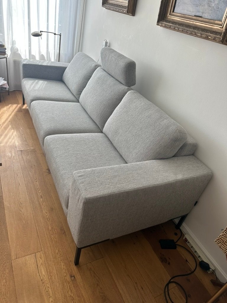 Prominent bank T-505 stof light grey, verhoogde zit, Ophalen, Driepersoons, 75 tot 100 cm, Zo goed als nieuw