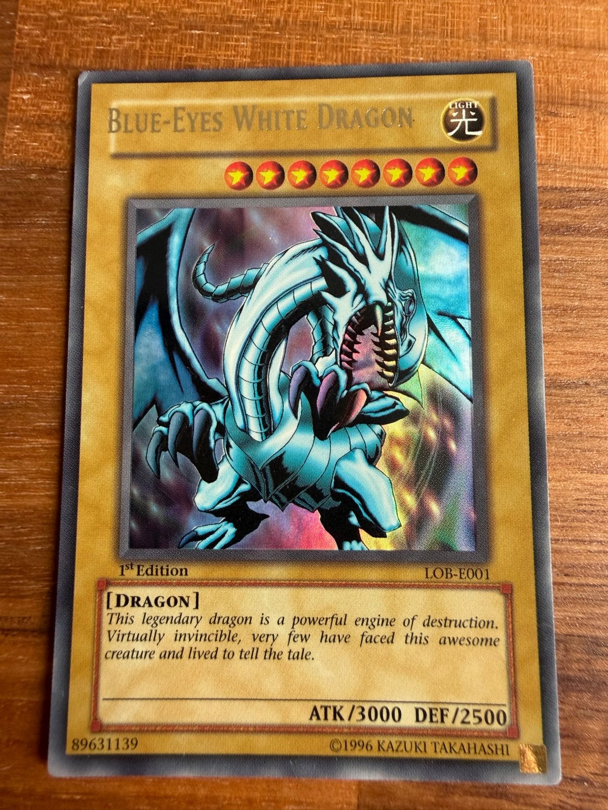 Blue-Eyes White Dragon LOB-E001 Yu-Gi-Oh! Kaart, Hobby en Vrije tijd, Verzamelkaartspellen | Yu-gi-Oh!, Ophalen of Verzenden, Zo goed als nieuw