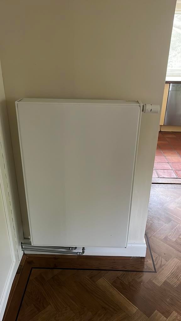 Radiator Vasco flatline 60x90, Doe-het-zelf en Verbouw, Verwarming en Radiatoren, Ophalen, Radiator, Minder dan 60 cm, Zo goed als nieuw