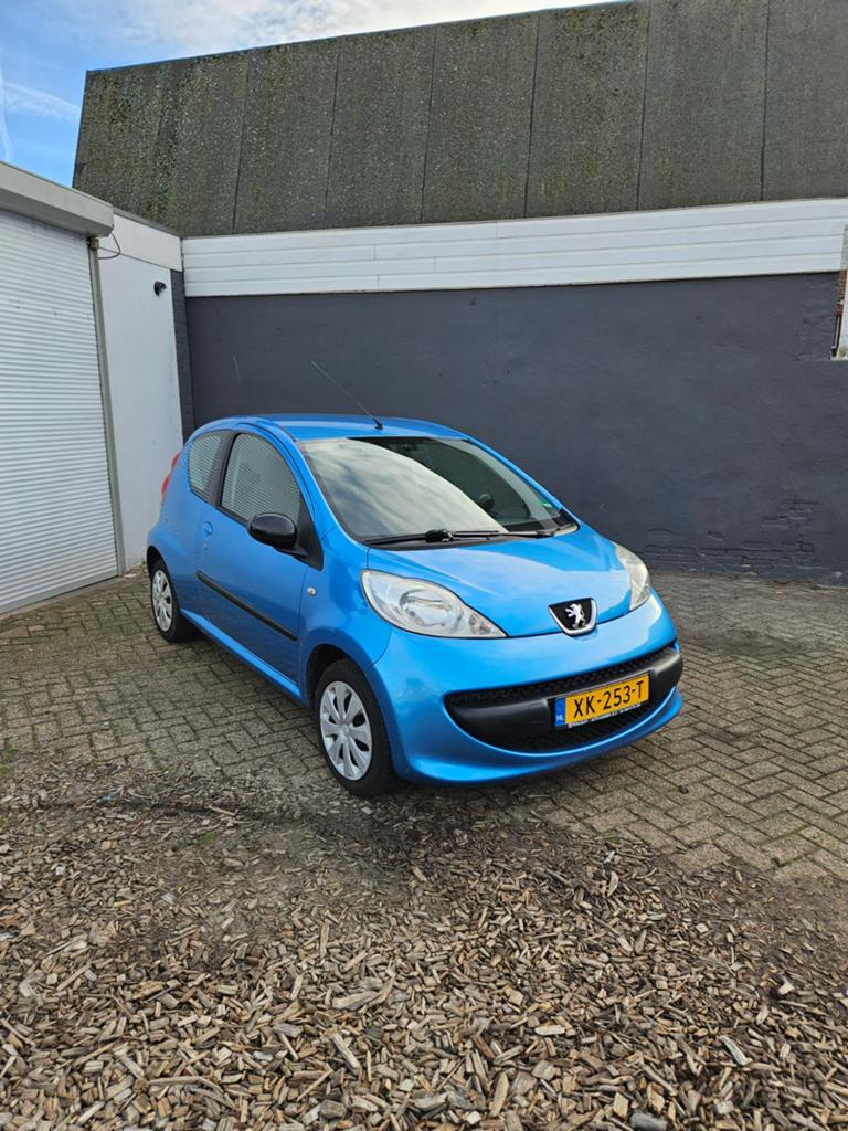 peugeot 107 met airco en elektrische ramen, Ophalen of Verzenden