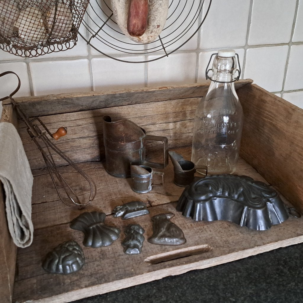 Brocante oude bakvorm chocoladevorm chocolademal *Etage3*, Gebruikt, ., Ophalen of Verzenden, .