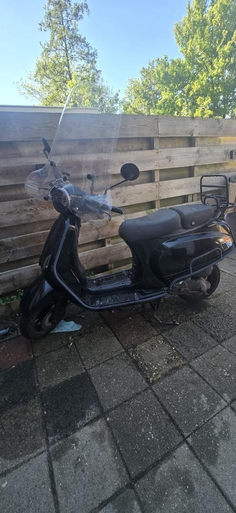 Capri V2s tekoop., Ophalen, Tweetakt, Gebruikt, Maximaal 45 km/u
