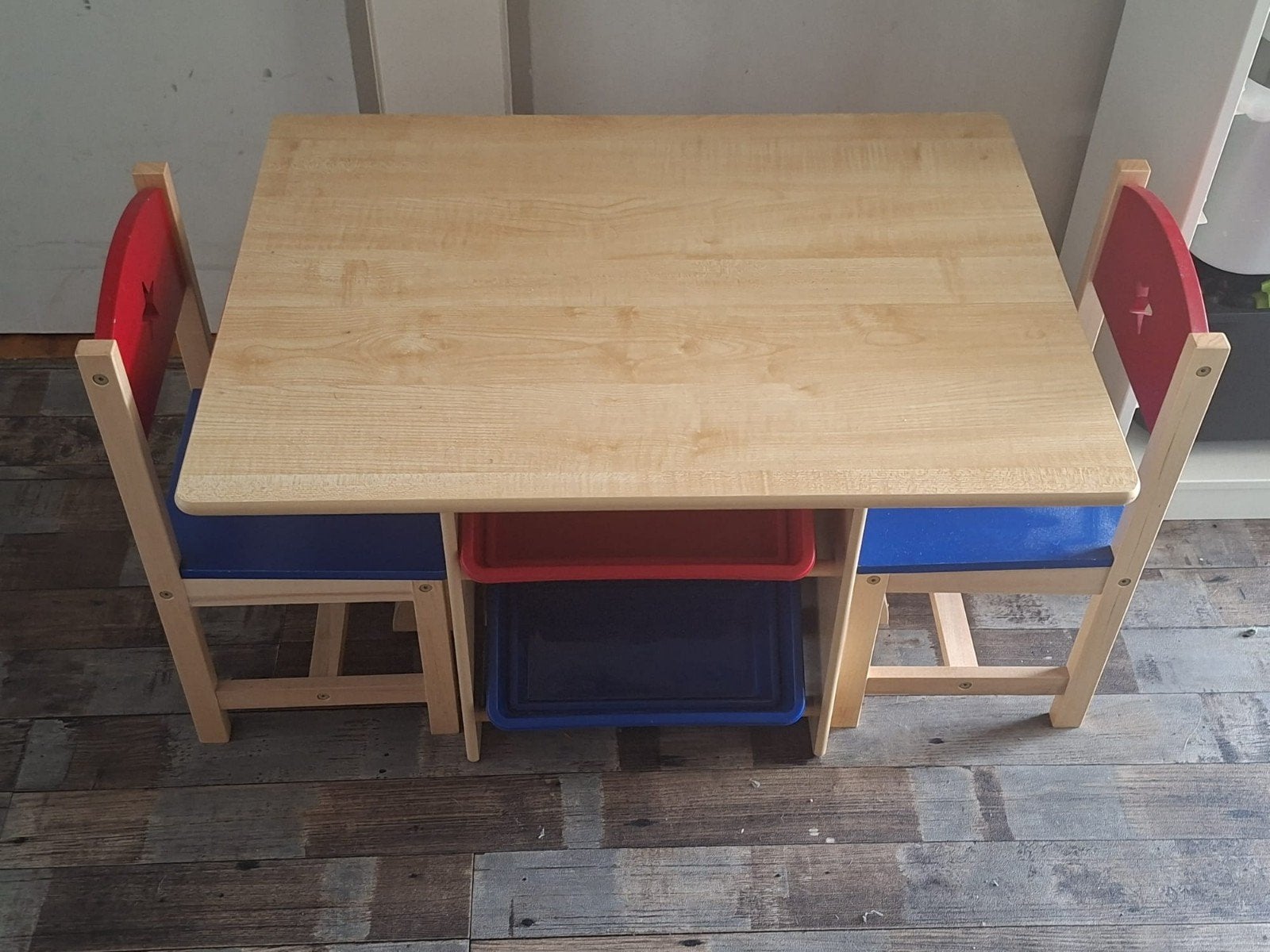stoelen met tafeltje zie omschrijving foto, Ophalen, Zo goed als nieuw, Tafel(s) en Stoel(en)