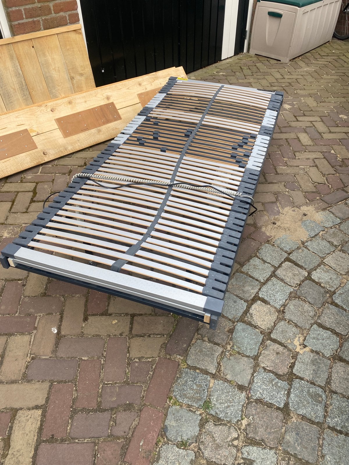 Elektrisch verstelbare lattenbodem 90x210, Huis en Inrichting, Slaapkamer | Matrassen en Bedbodems, Ophalen, Gebruikt, 90 cm, Eenpersoons