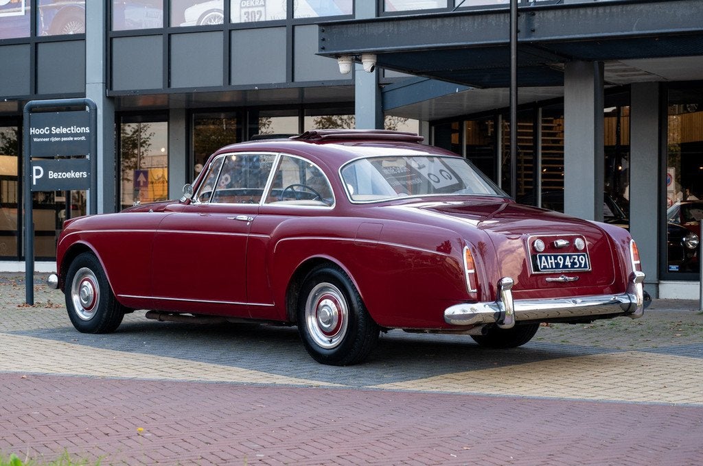 Bentley S2 Continental by H.J.Mulliner (bj 1962, automaat), Auto's, 6230 cc, Beige, Overige kleuren, 4 stoelen