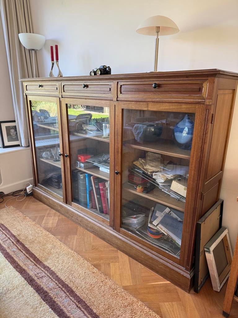 Mooie houten vitrinekast, met glazen deuren, Haagsche school, Ophalen