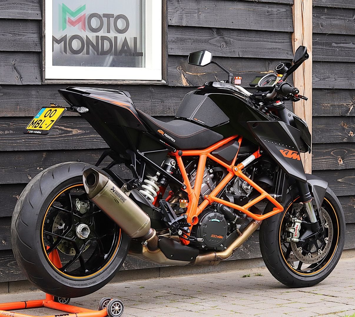 KTM 1290 SUPER DUKE R (bj 2014) Akrapovic, Carbon, 2 cilinders, KTM, Bedrijf, Onbekend