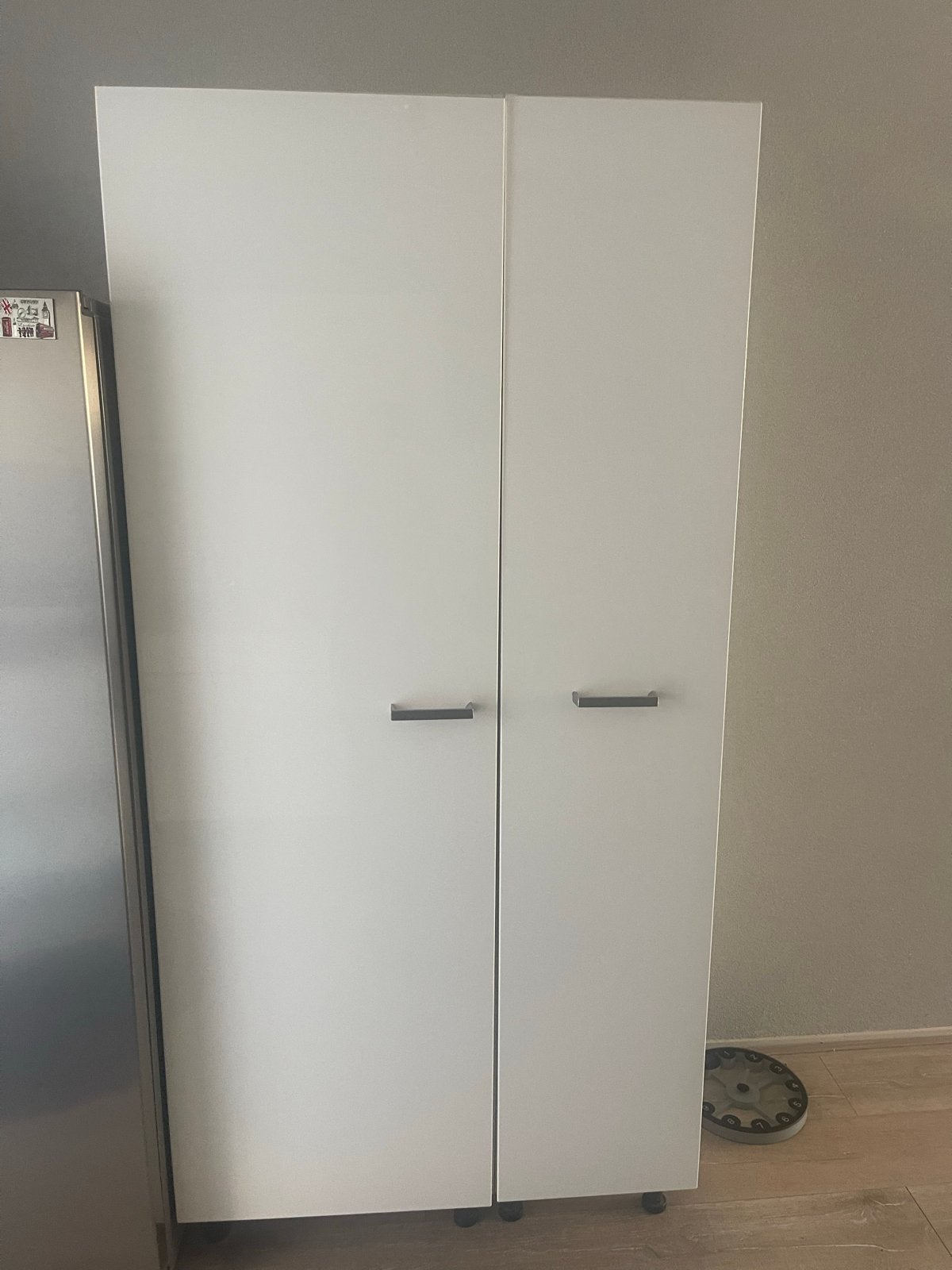 Witte ikea keuken kast/opbergkast met twee deuren, Ophalen, Gebruikt, 50 tot 100 cm, Minder dan 100 cm