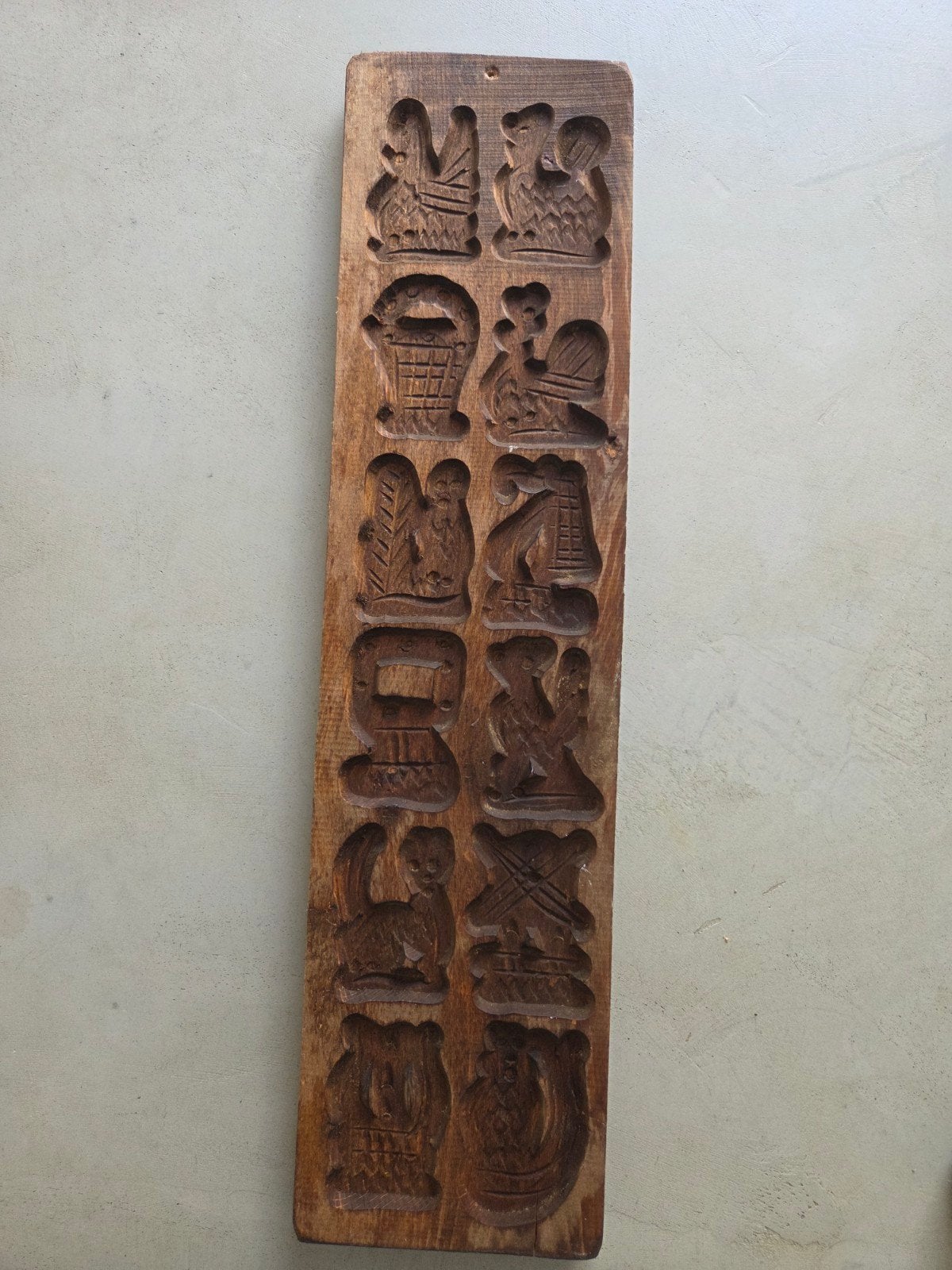 Antieke houten koekjesvorm met diverse figuren, Ophalen of Verzenden