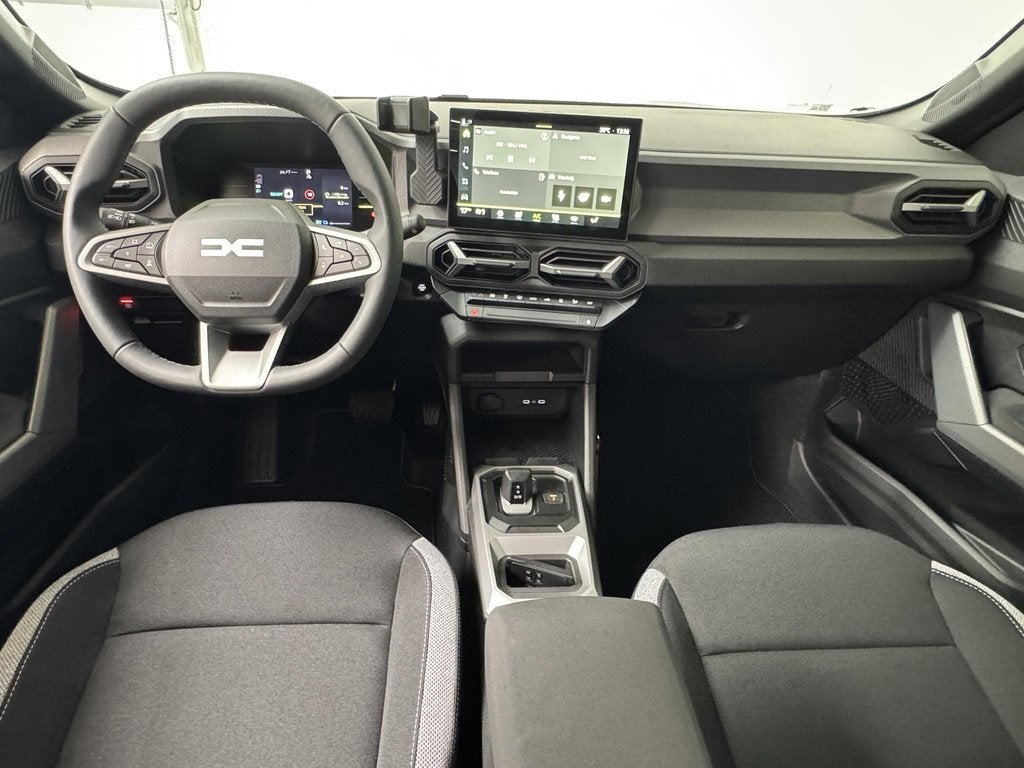 Dacia Duster 1.8 hybrid 155 limited edition | DEMO | Navigat, Stof, 1789 cc, Zwart, Origineel Nederlands