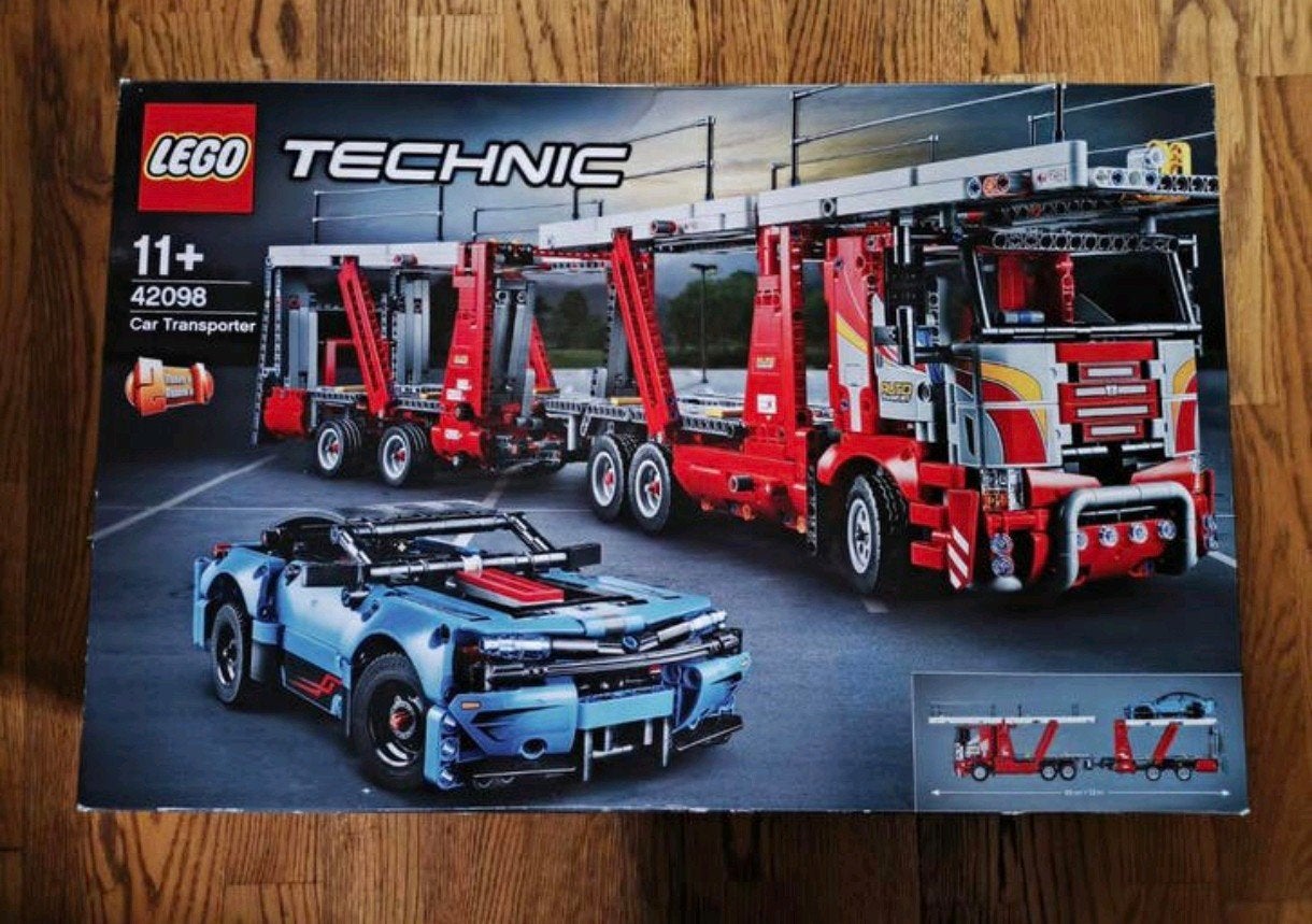 Nieuw LEGO Technic Autotransportvoertuig (42098), Ophalen