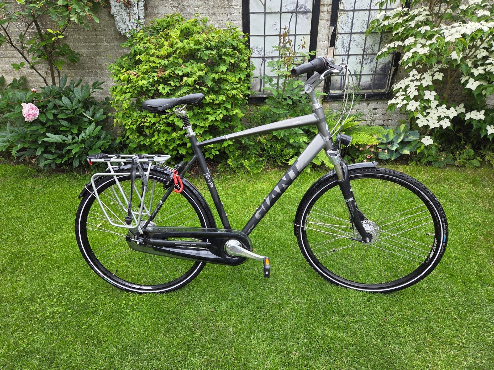 Giant futuro, Fietsen en Brommers, Fietsen | Heren | Herenfietsen, 57 tot 61 cm, Ophalen of Verzenden, Gebruikt, Giant