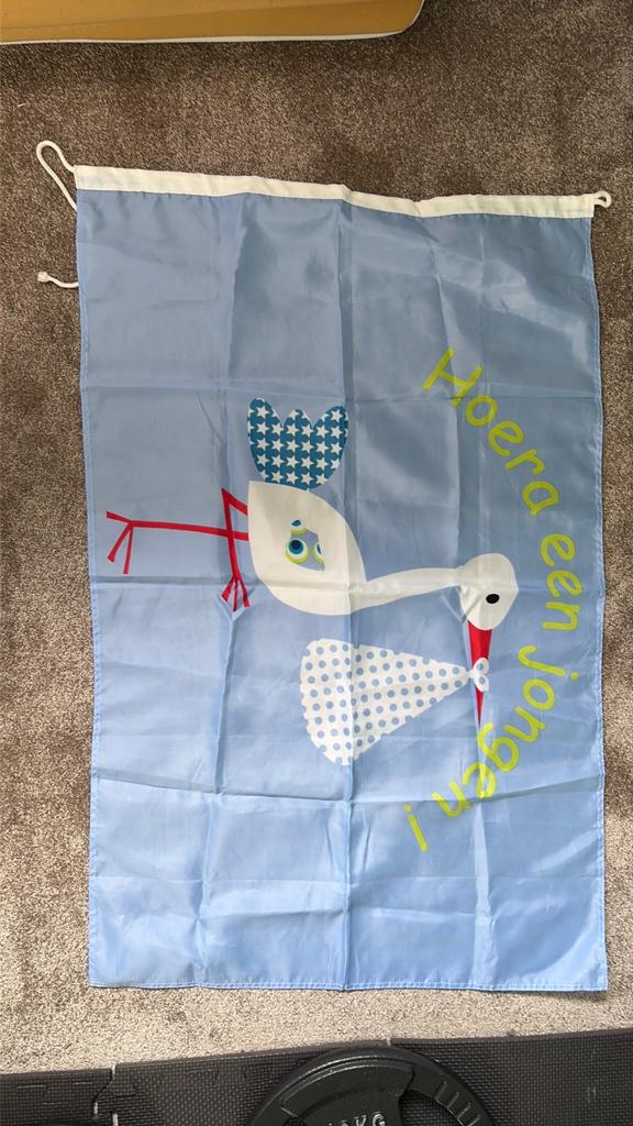 Vlag jongen, Ophalen, Zo goed als nieuw
