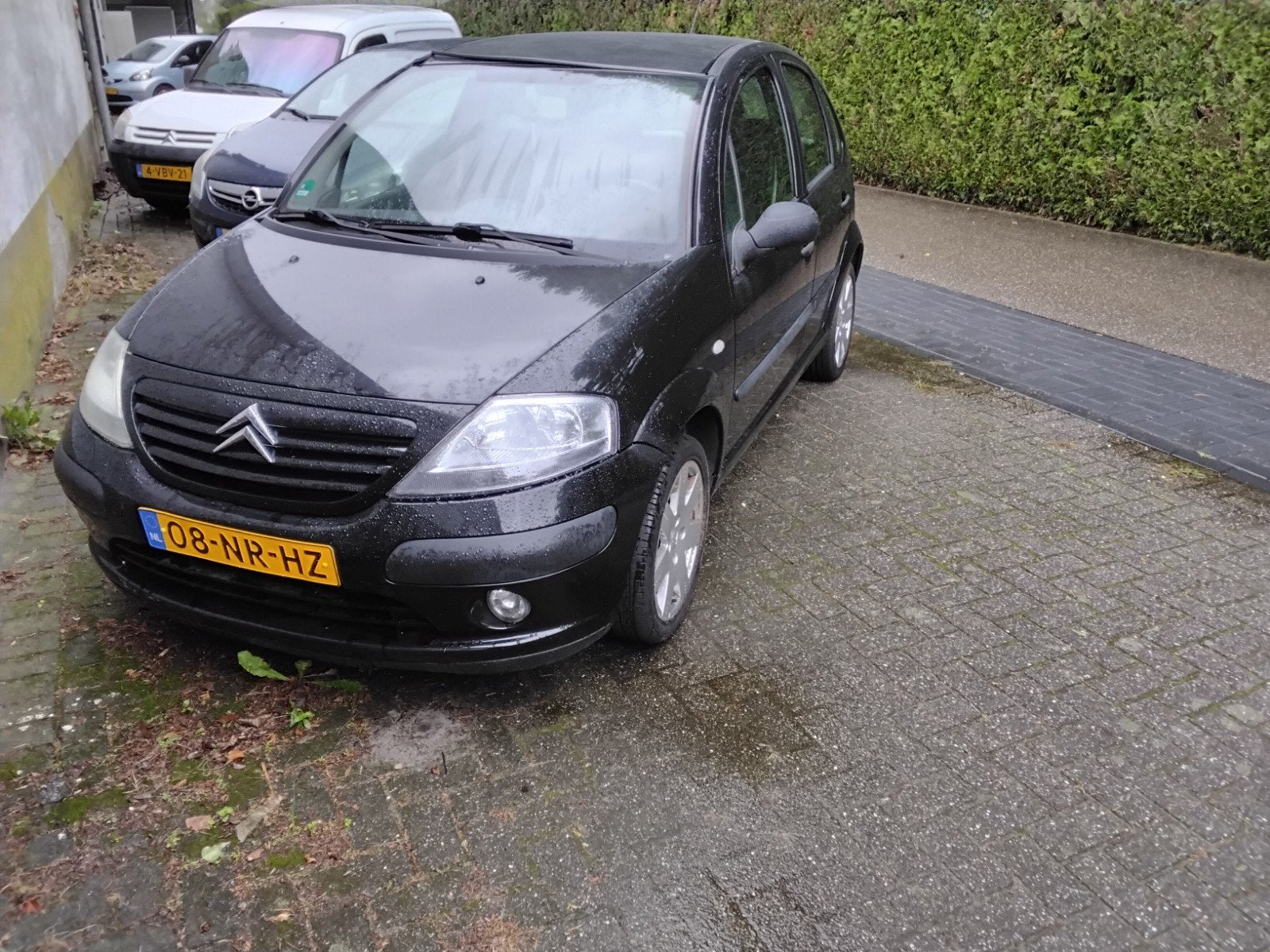 Citroën C3 1.4 I 2004 Zwart, Auto's, Stof, Zwart, Origineel Nederlands, Bedrijf