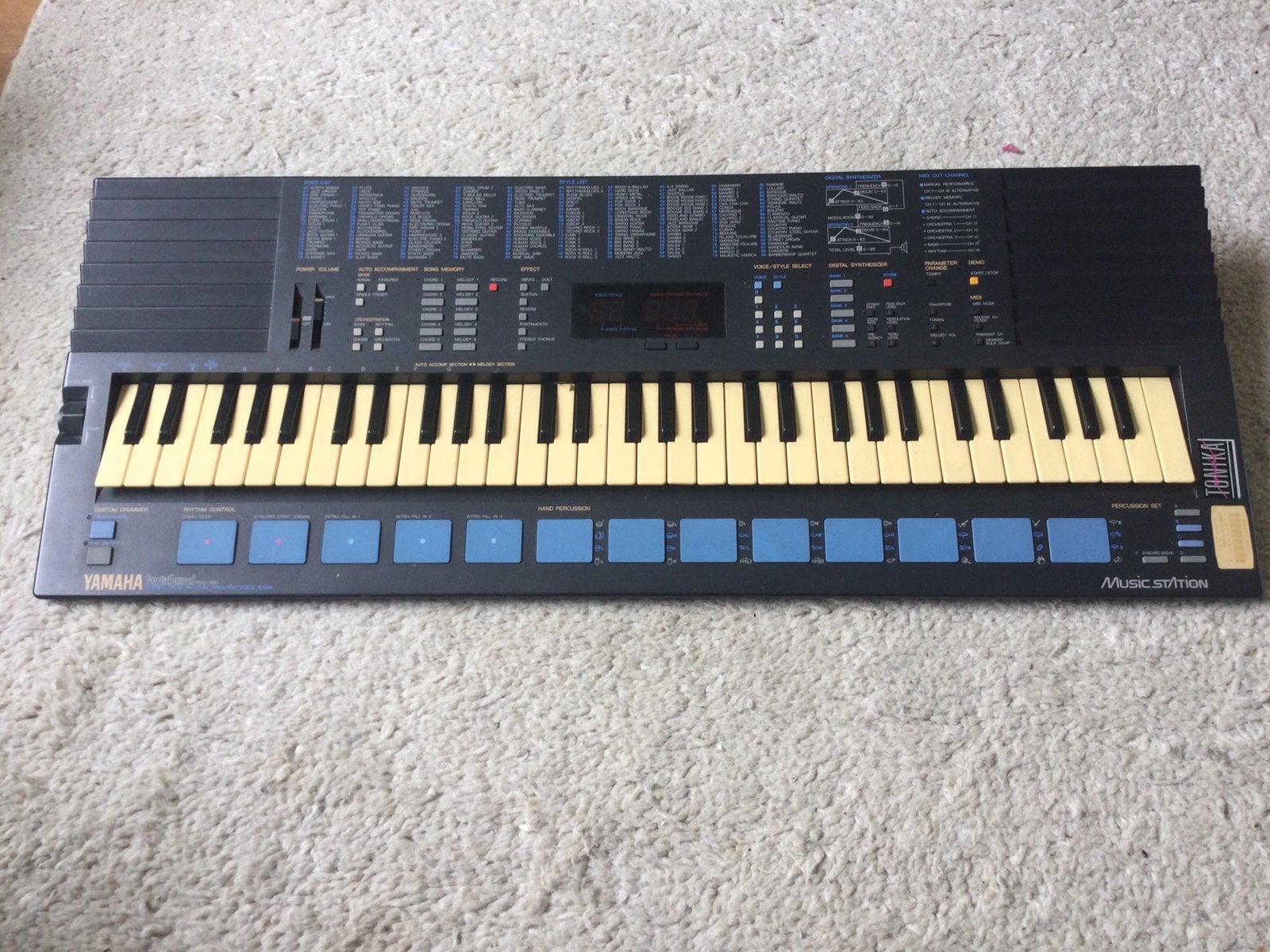 Yamaha Portasound PSS-680 stereo/ PCM rythm/midi/FM voiceban, Muziek en Instrumenten, Ophalen of Verzenden, Zo goed als nieuw