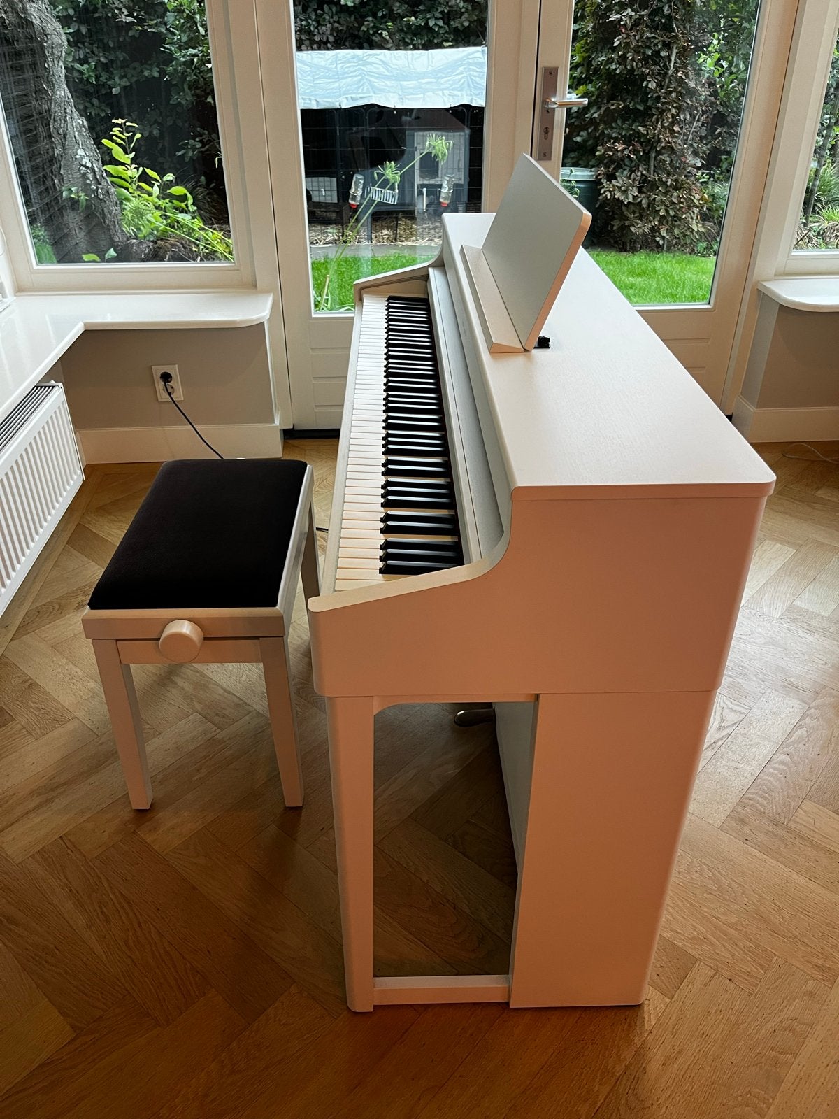 Roland HP702WH Digitale Piano Wit met Bankje en Koptelefoon, Ophalen, Wit, Digitaal, Zo goed als nieuw