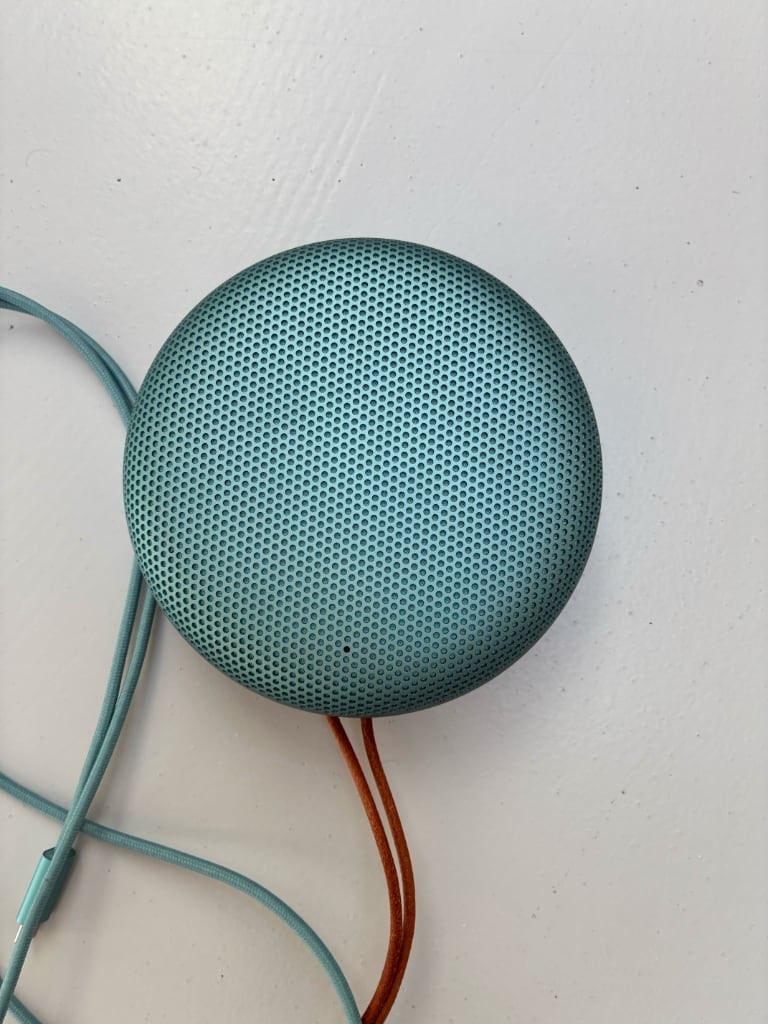 Bang & Olufsen Beosound A1 (3rd Gen), Audio, Tv en Foto, Luidsprekers, Zo goed als nieuw, Center speaker, Minder dan 60 watt, Ophalen