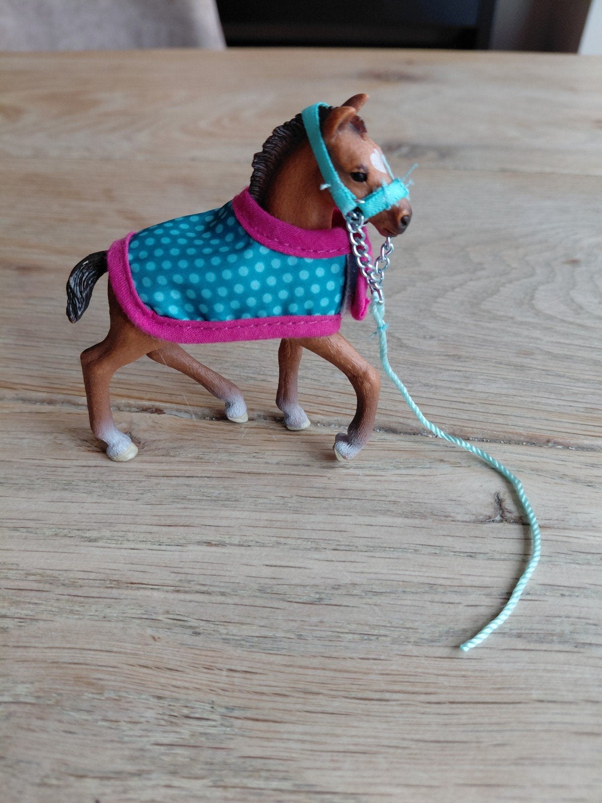 Schleich veulen met deken en halster, Ophalen of Verzenden, Zo goed als nieuw
